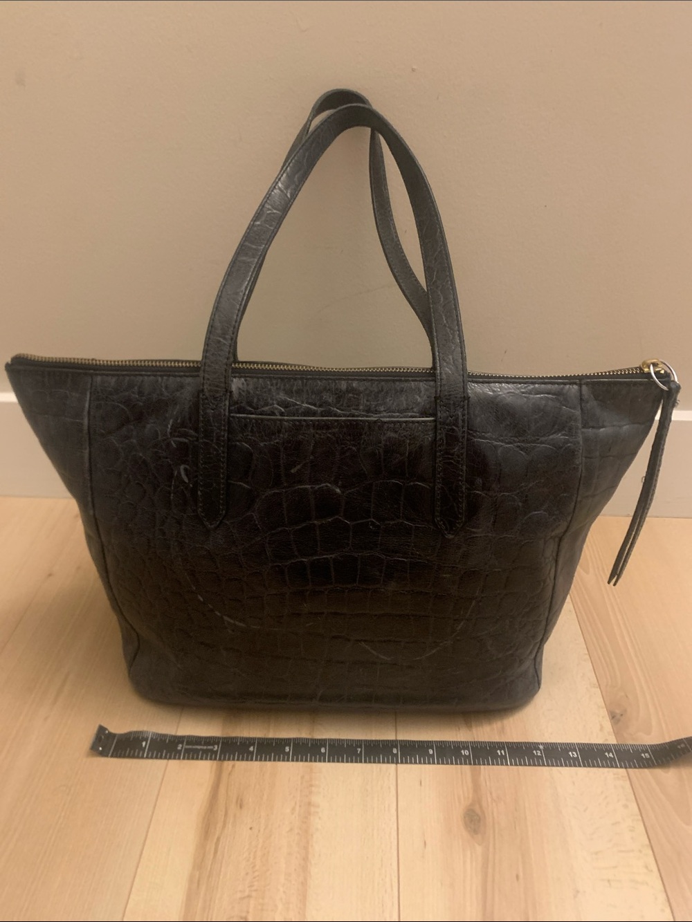 Fossil Black Croc-Embossed Tote with Top Zip